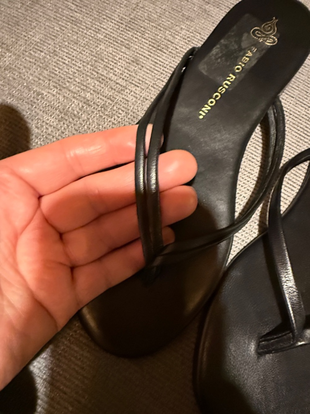 Fabio Rusconi Black Leather Thong Sandals - Picture 4 of 5